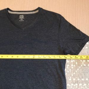 Old Navy V neck